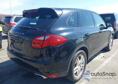 2014 Porsche Cayenne z USA, uszkodzony, nr VIN WP1AA2A28ELA03682